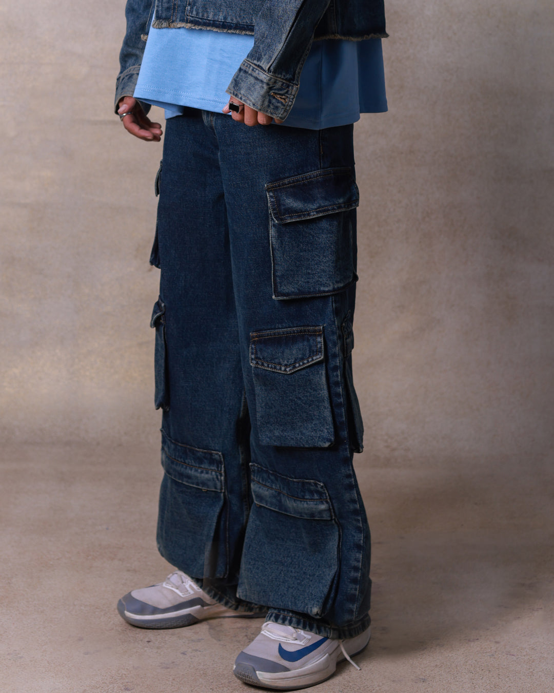 Cargo Multi Pocket Jeans in Blue