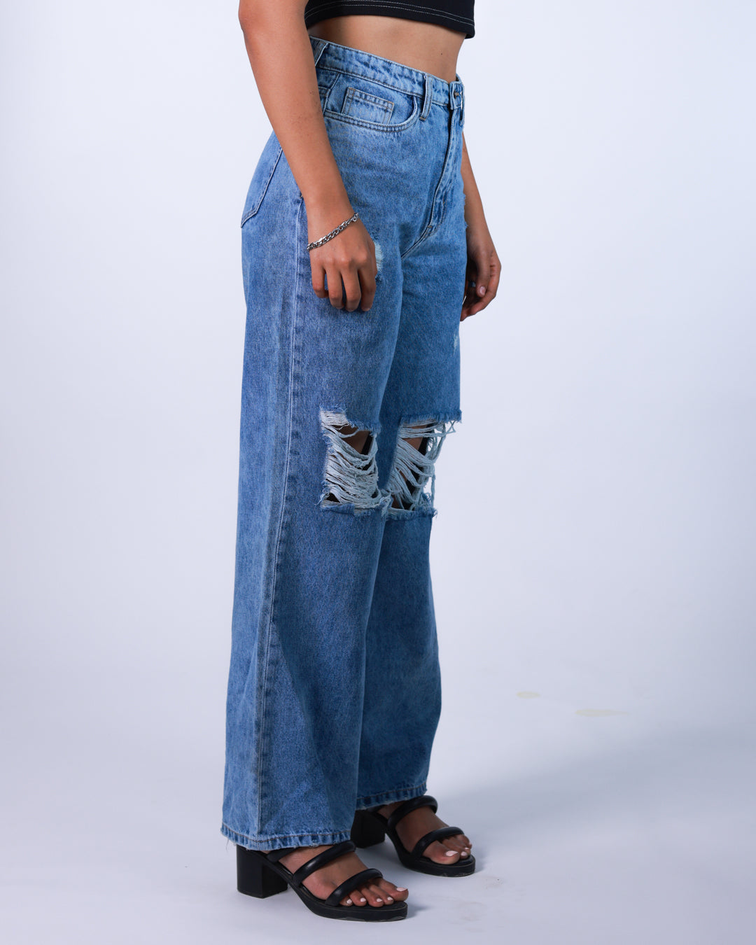 Baggy Ripped Jeans