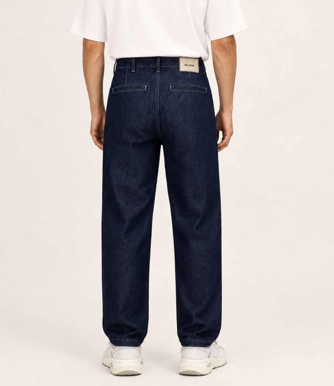 The Pleated Comfort Jeans