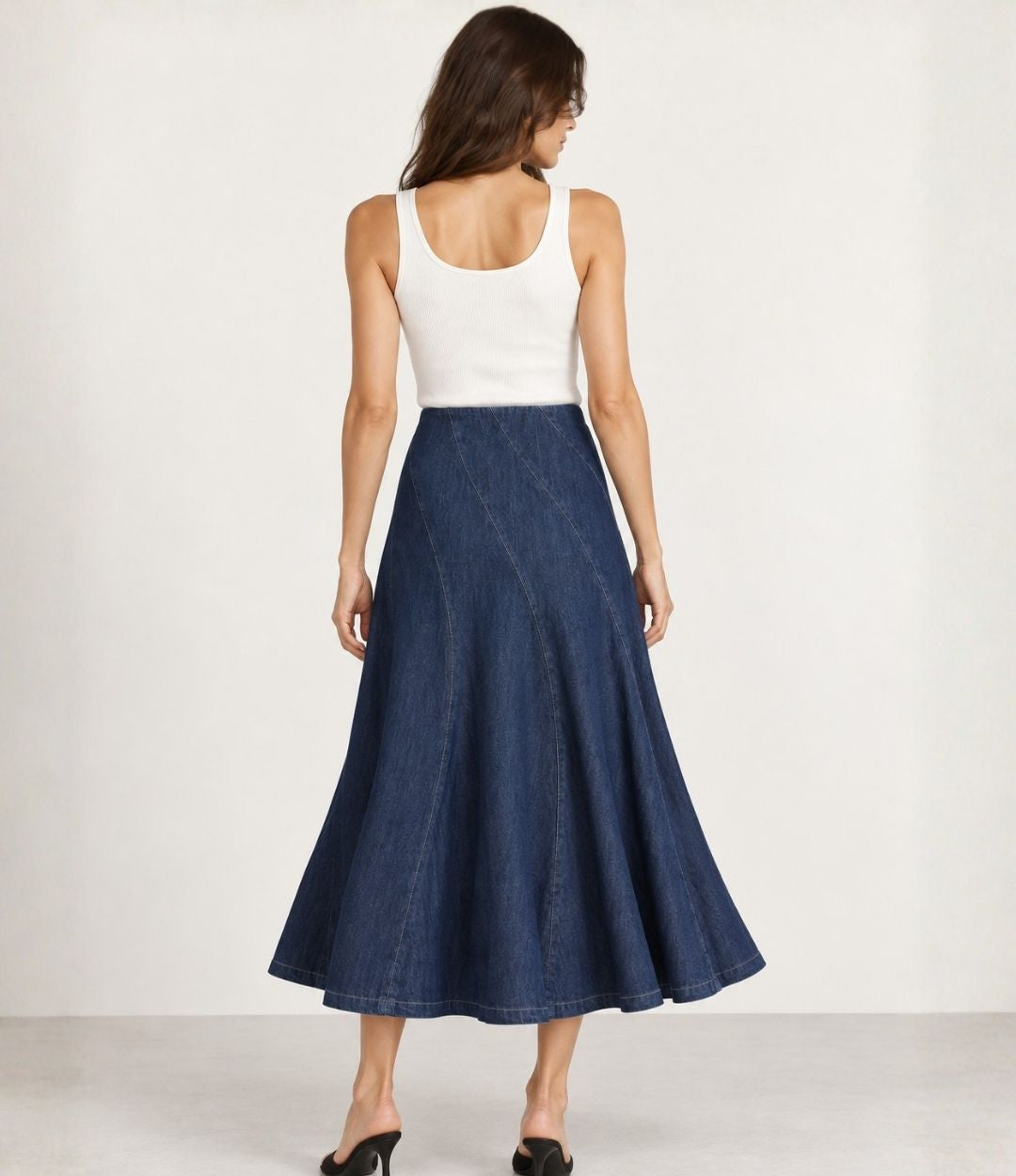 The Panelled Skirt