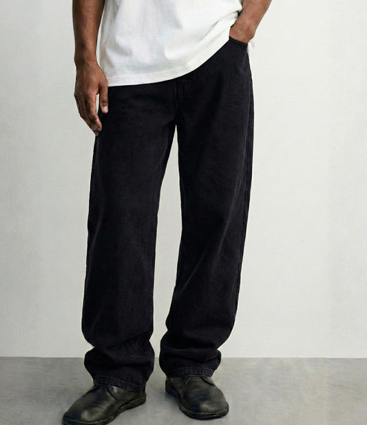 The Baggy Black jeans