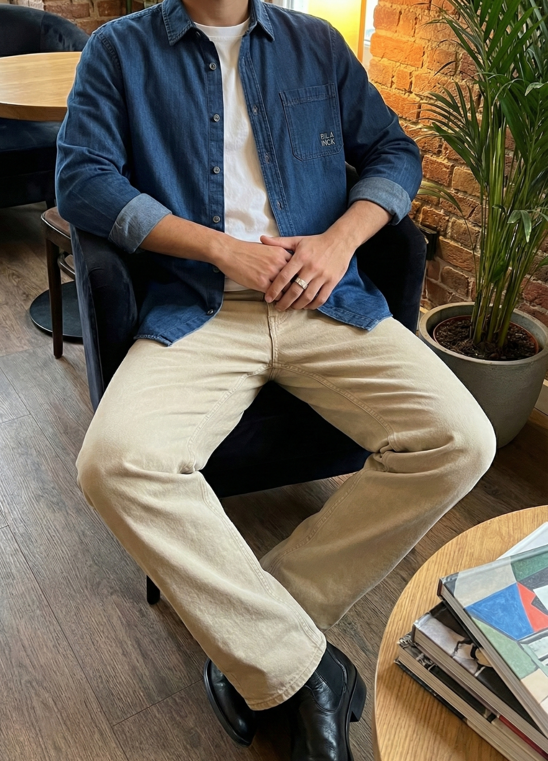 Classy Ecru Comfort Jeans